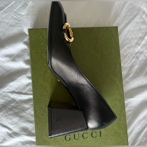 leather gucci shoes malaga kid size 37 (US size 7) worn once - Picture 2 of 6